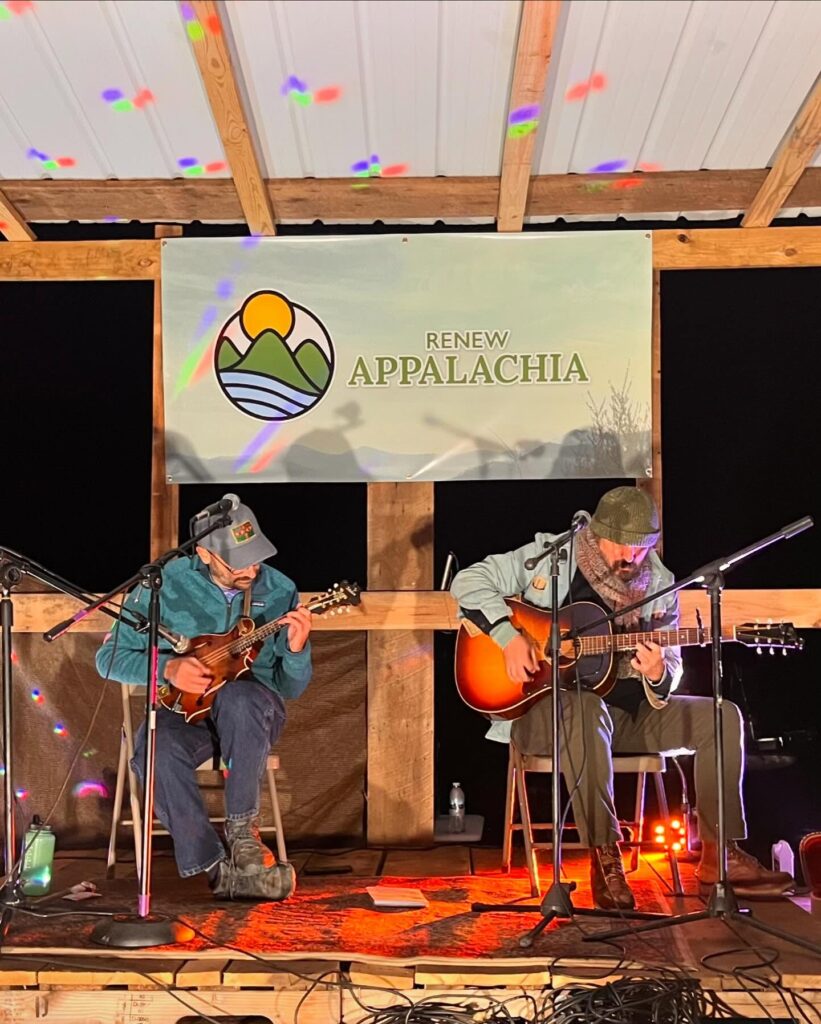 two people play instruments on the renew Appalachia stage