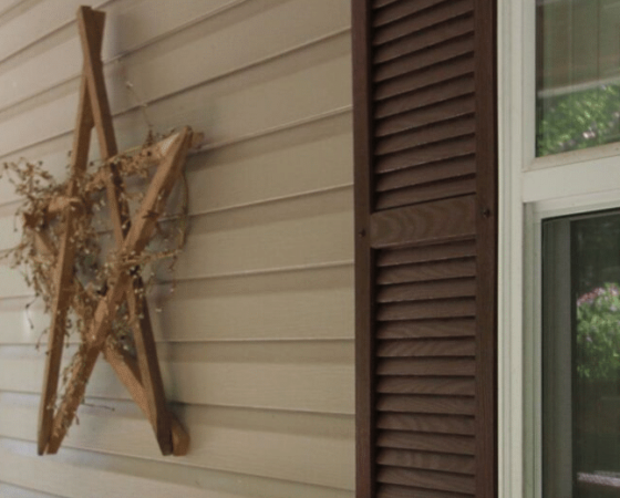 Glenna Combs owns Sycamore Hollow airbnb in Manchester kentucky in Clay County. She also makes hats.